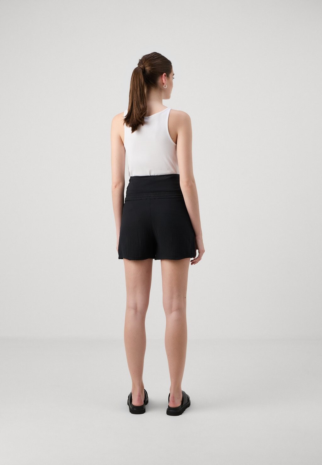 

Шорты MNORA LIFE LOOSE BELT ONLY MATERNITY, черный
