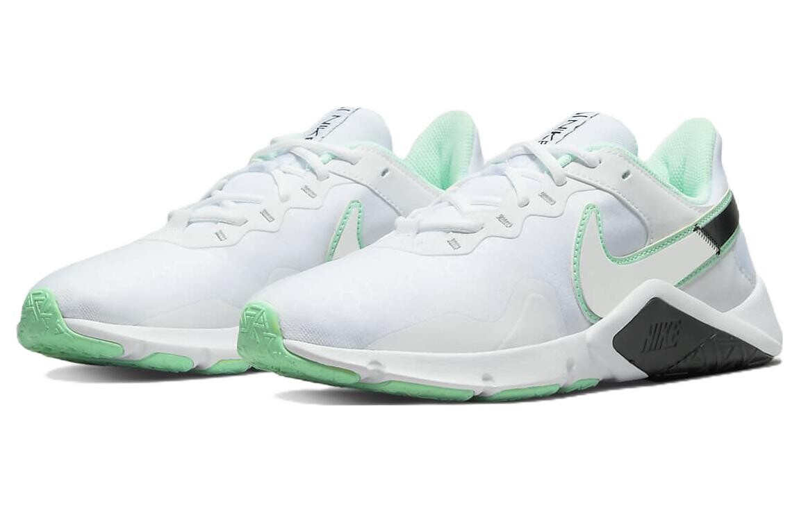 Кроссовки Nike Legend Essential для женщин — фото 3