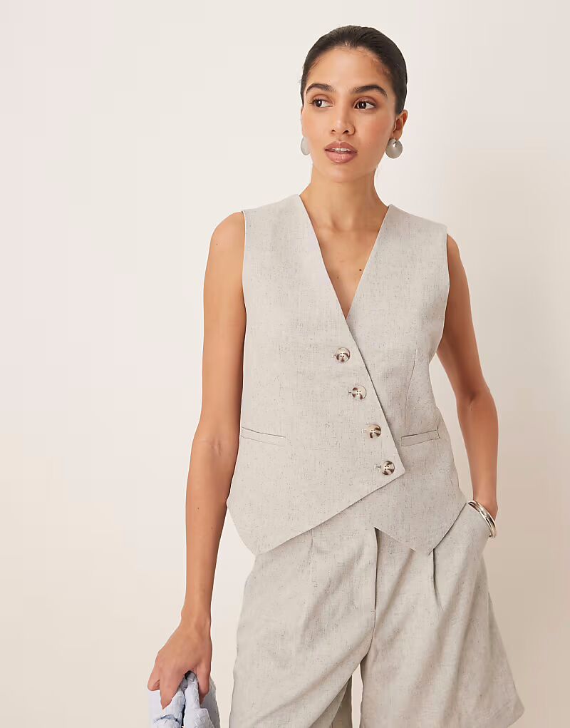 

Жилет, приталенный, с асимметричной планкой, светло-серый меланж Yas