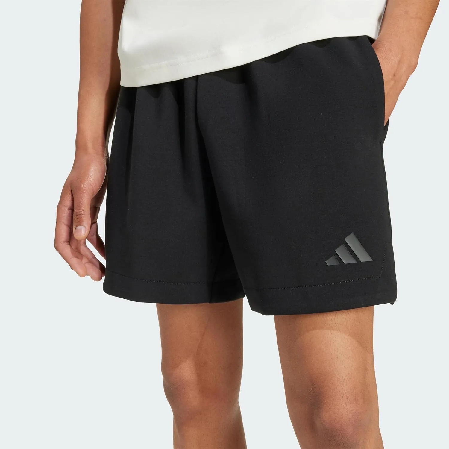 Мужские шорты adidas Soft Lux Loose — фото 3