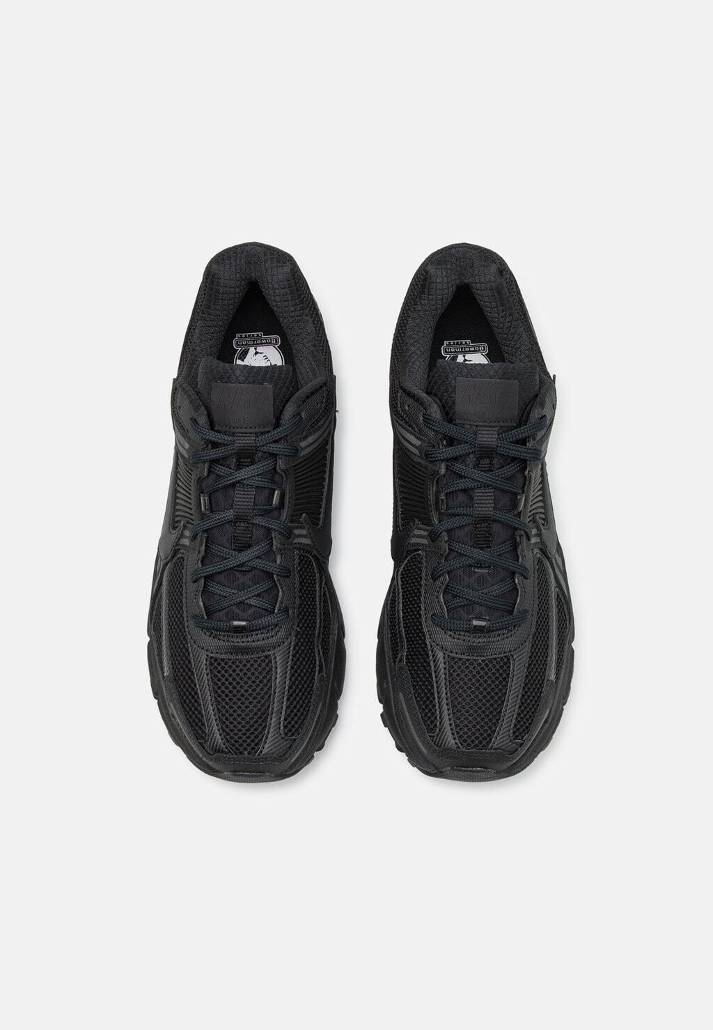 Кроссовки ZOOM VOMERO 5 UNISEX Nike Sportswear, черный — фото 4