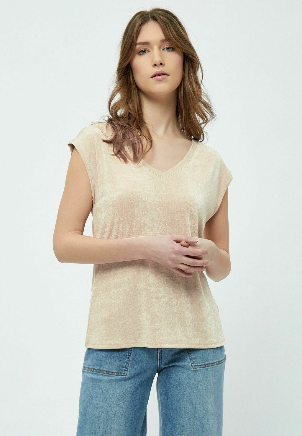 

Базовая футболка BOB SHORTSLEEVE SHIMMER Desires, белый