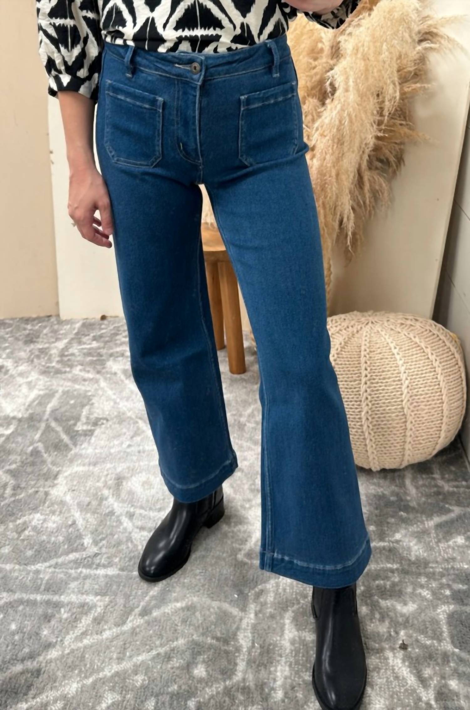 

Джинсы с накладными карманами в темно-синем цвете Mica denim