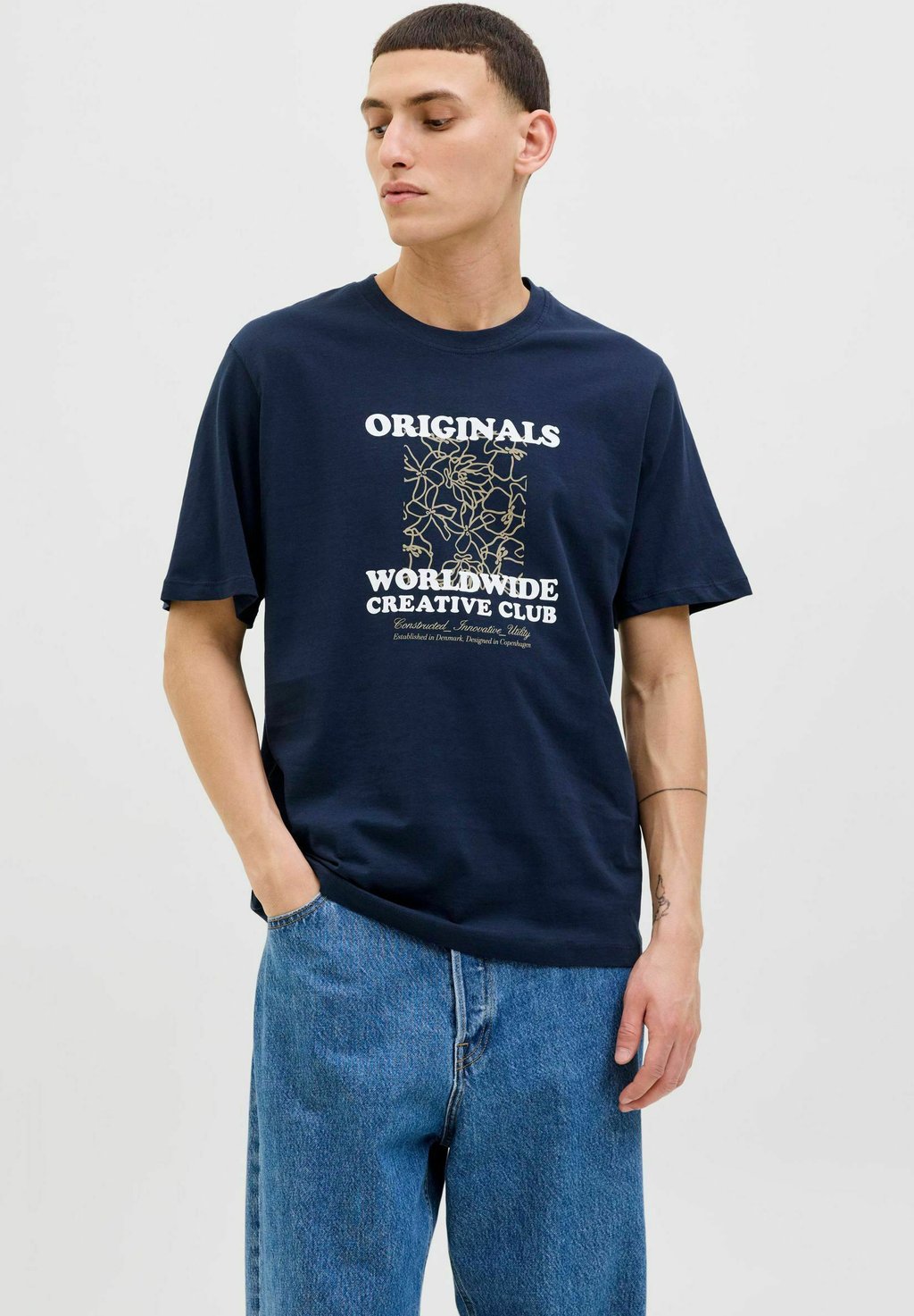 

Футболка с принтом RUNDHALSAUSSCHNITT Jack & Jones, темно-синий