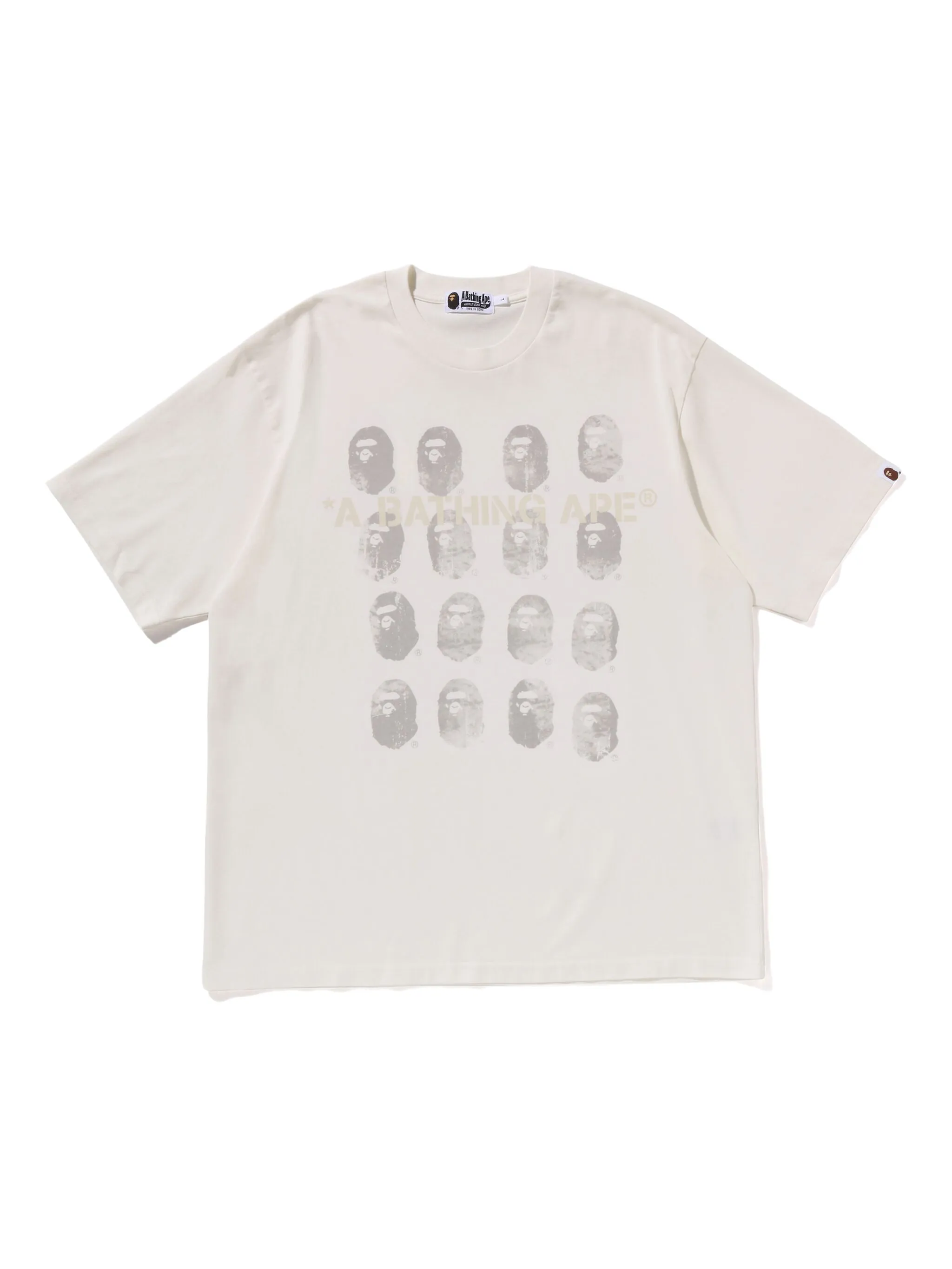 

Футболка с графичным принтом A Bathing Ape, белый