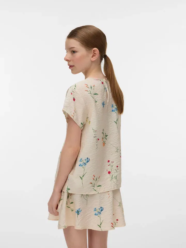Блуза с цветочным принтом Vero Moda Girl, бежевый — фото 2
