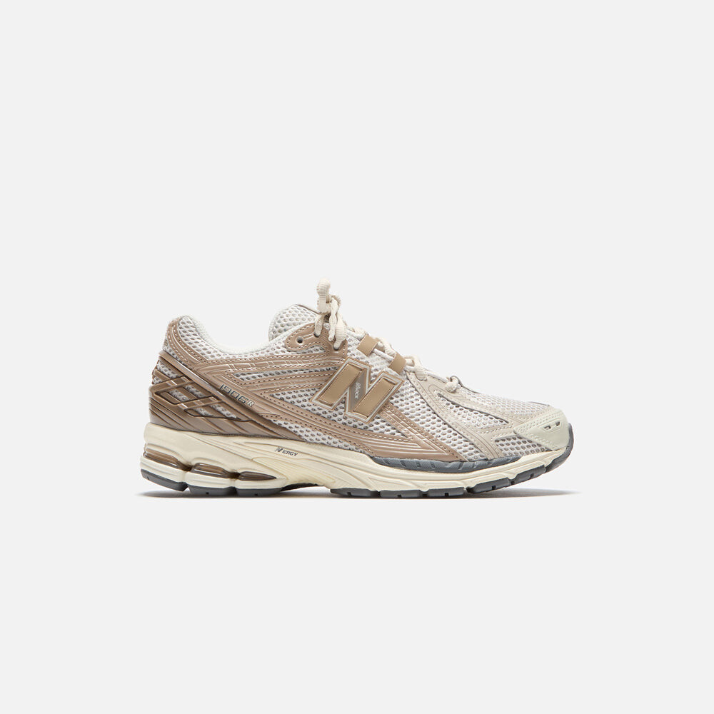 

Кроссовки New Balance 1906R, цвет Timberwolf/Mindful Grey/Moonbeam