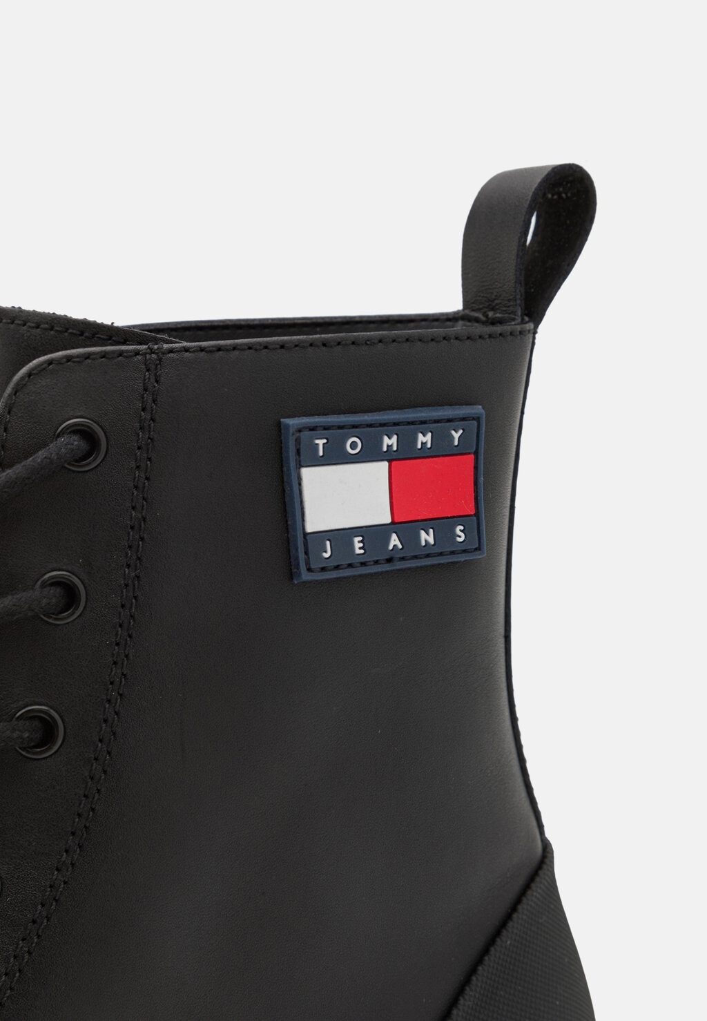

Ботильоны на шнуровке LACE UP BOOT Tommy Jeans, черный