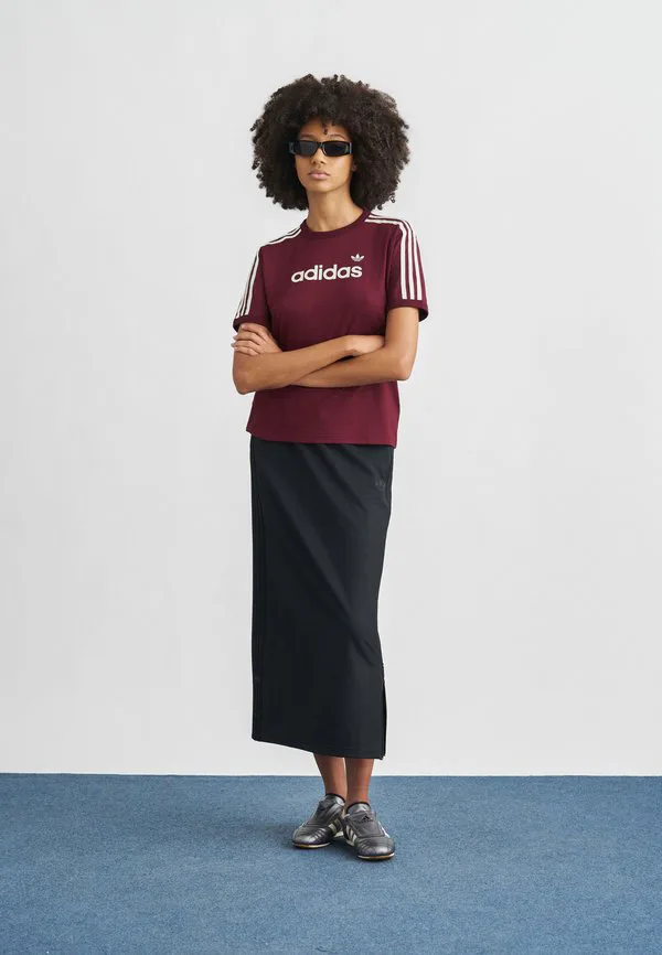 Футболка с линейным принтом Adidas Originals, Maroon/Off White — фото 2
