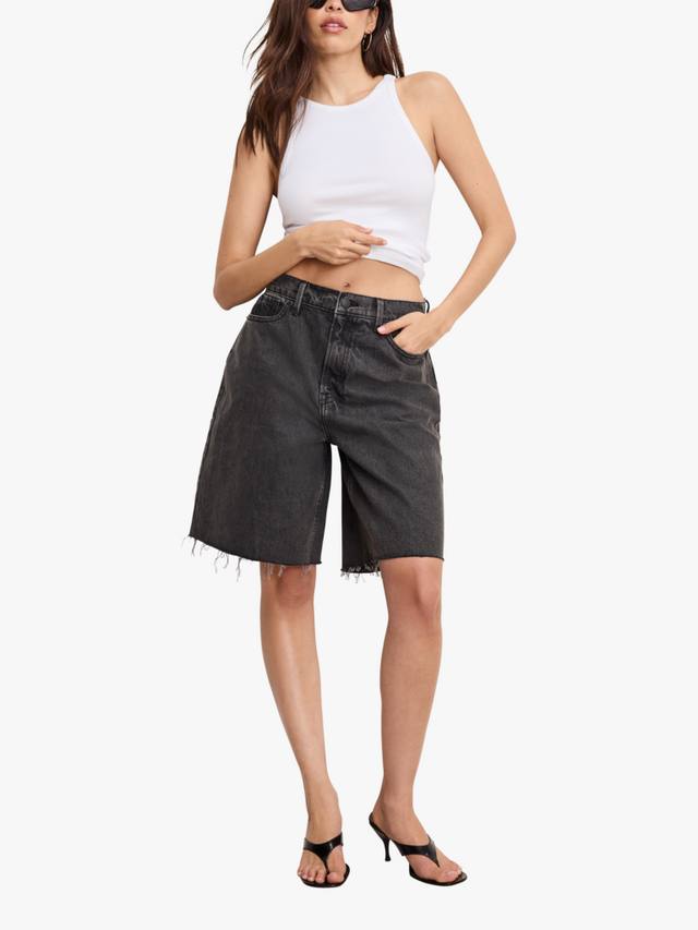 

Хорошие экстремальные джинсовые шорты-бочонки Good American, Black