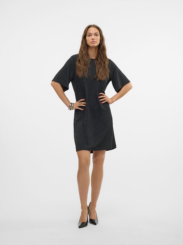 

Платье до колена Vero Moda, черный