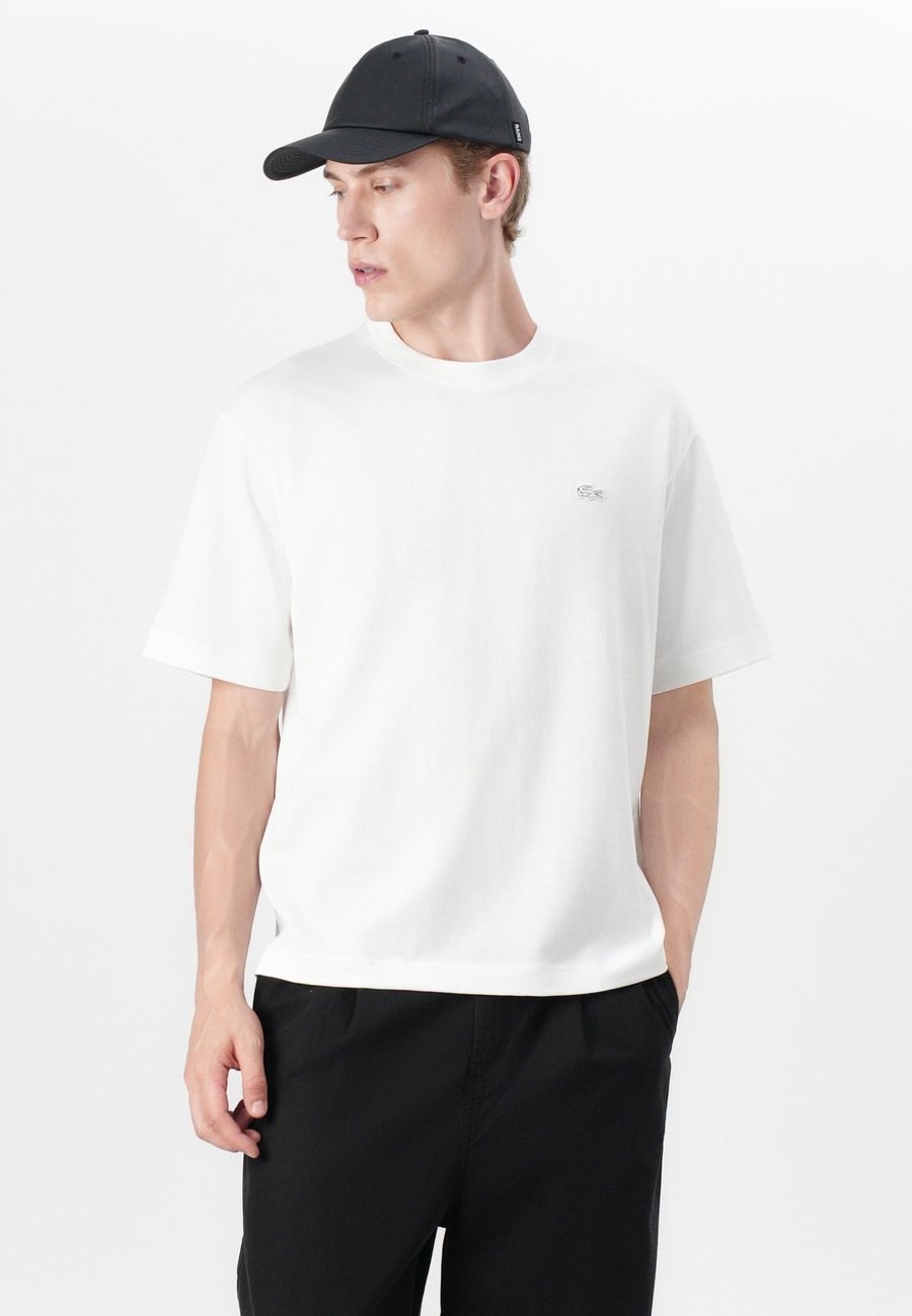 Футболка Lacoste Basic T-shirt, White — фото 4