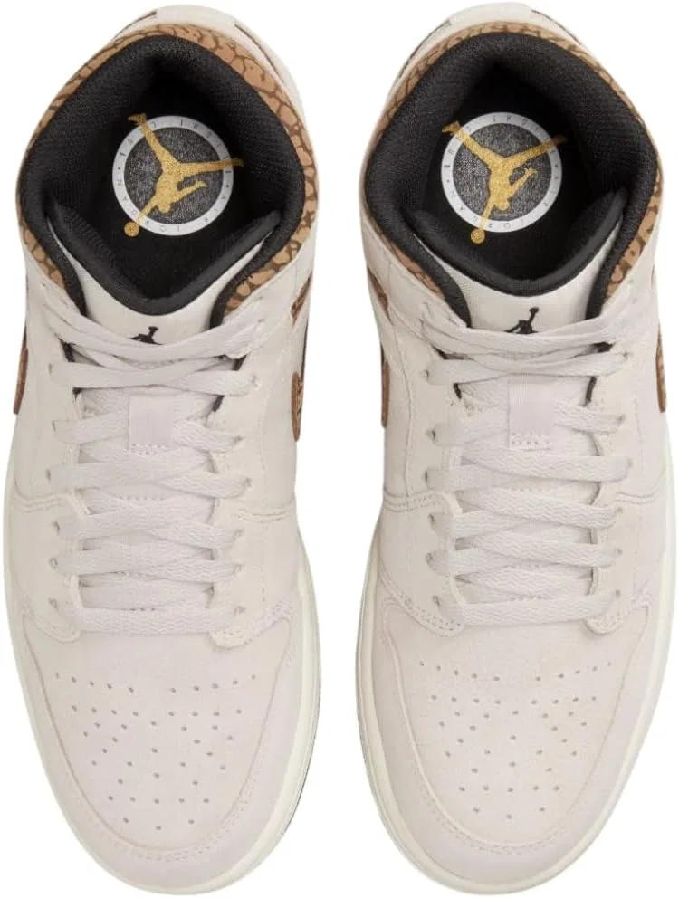 Кроссовки мужские Nike Air Jordan 1 Mid SE, Lt Orewood Brown Metallic Gold — фото 4