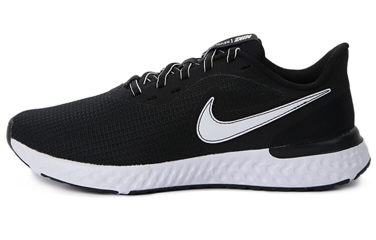 

Кроссовки Nike REVOLUTION 5 женские