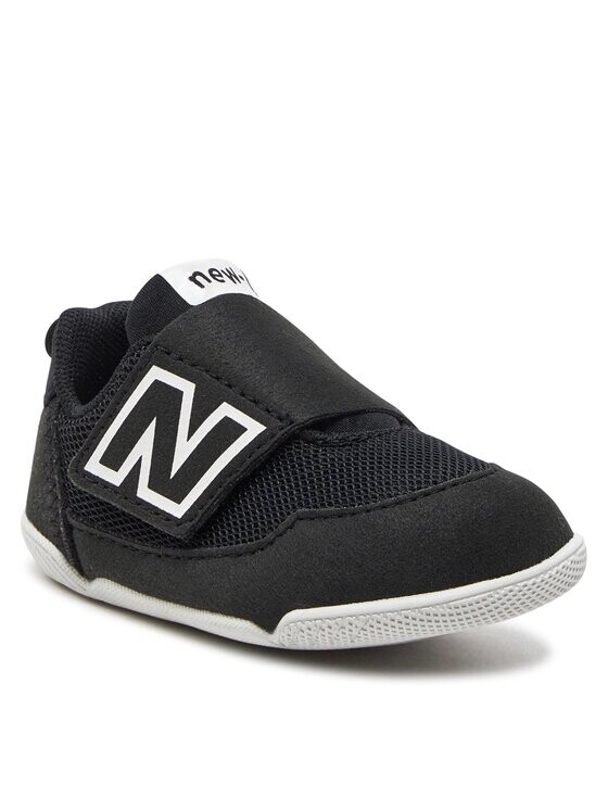 

Кроссовки New Balance, черный