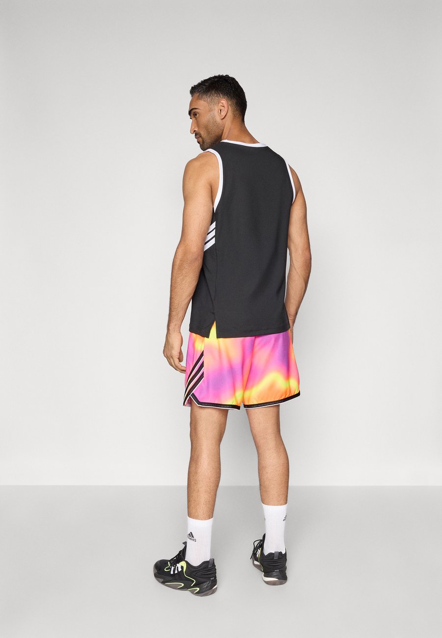 Спортивные шорты Adidas Performance CRAZYLITE, Lucid Pink/Yellow/Pink — фото 3