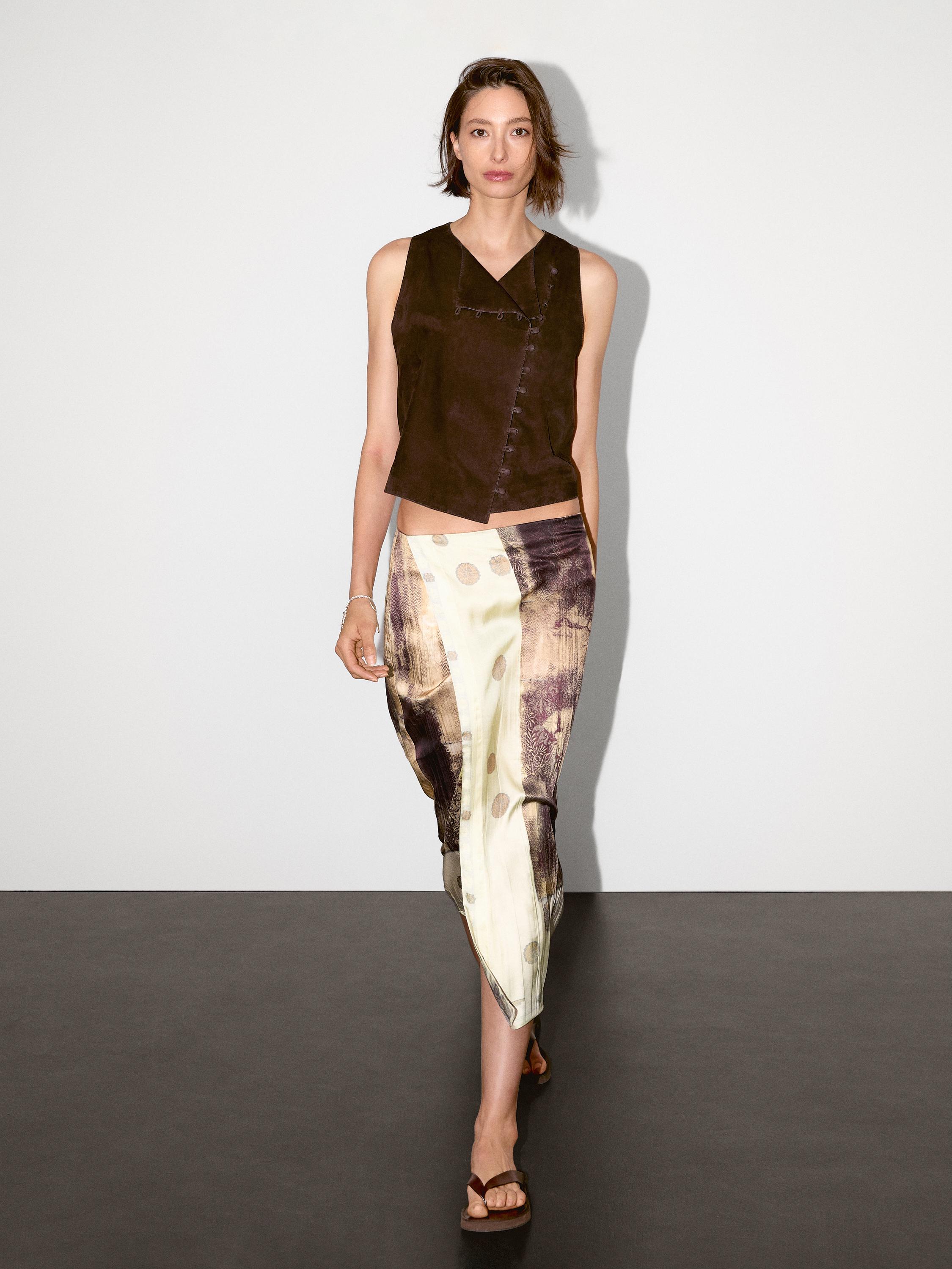 

Юбка миди из атласа с принтом Massimo Dutti, бургундия