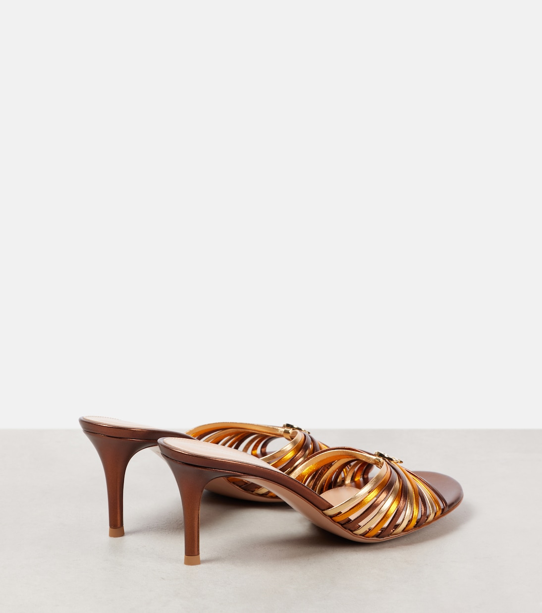 Мюли Vyna 70 из кожи металлик Gianvito Rossi, Chocolate + Orange + Mekong — фото 2