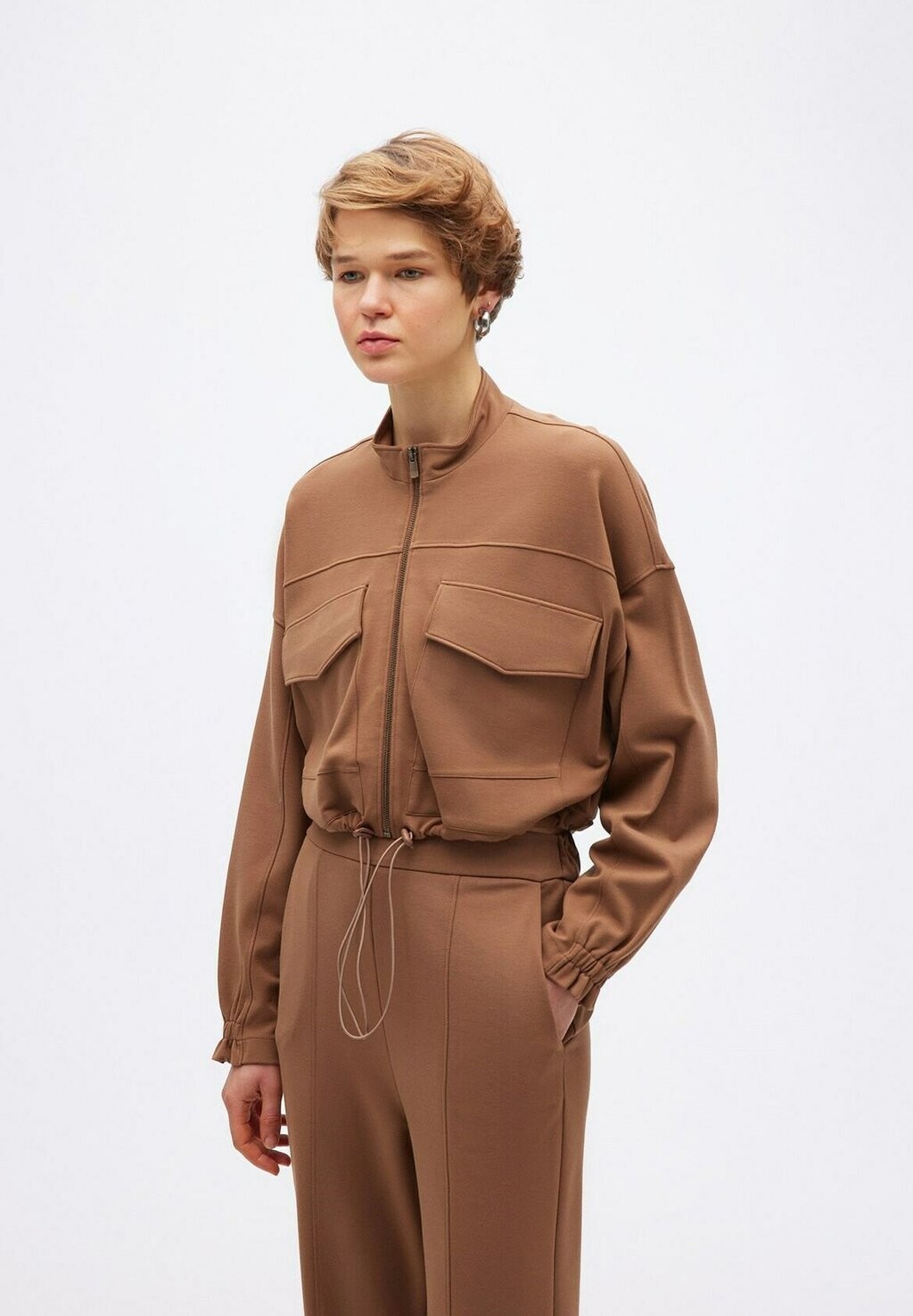 

Толстовка на молнии CROP WITH ZIPPER Rue les créateurs, коричневый