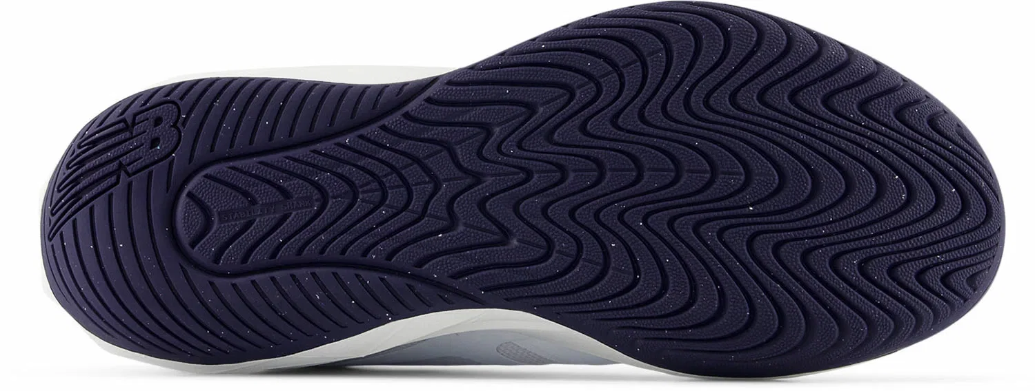Мужские кроссовки для тенниса «FuelCell 796 v5 H» от New Balance, White/Navy — фото 3
