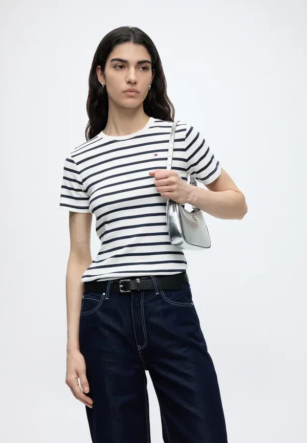 Футболка с принтом Slim Cody Tommy Hilfiger, бретонский/экю/темно-синий — фото 4