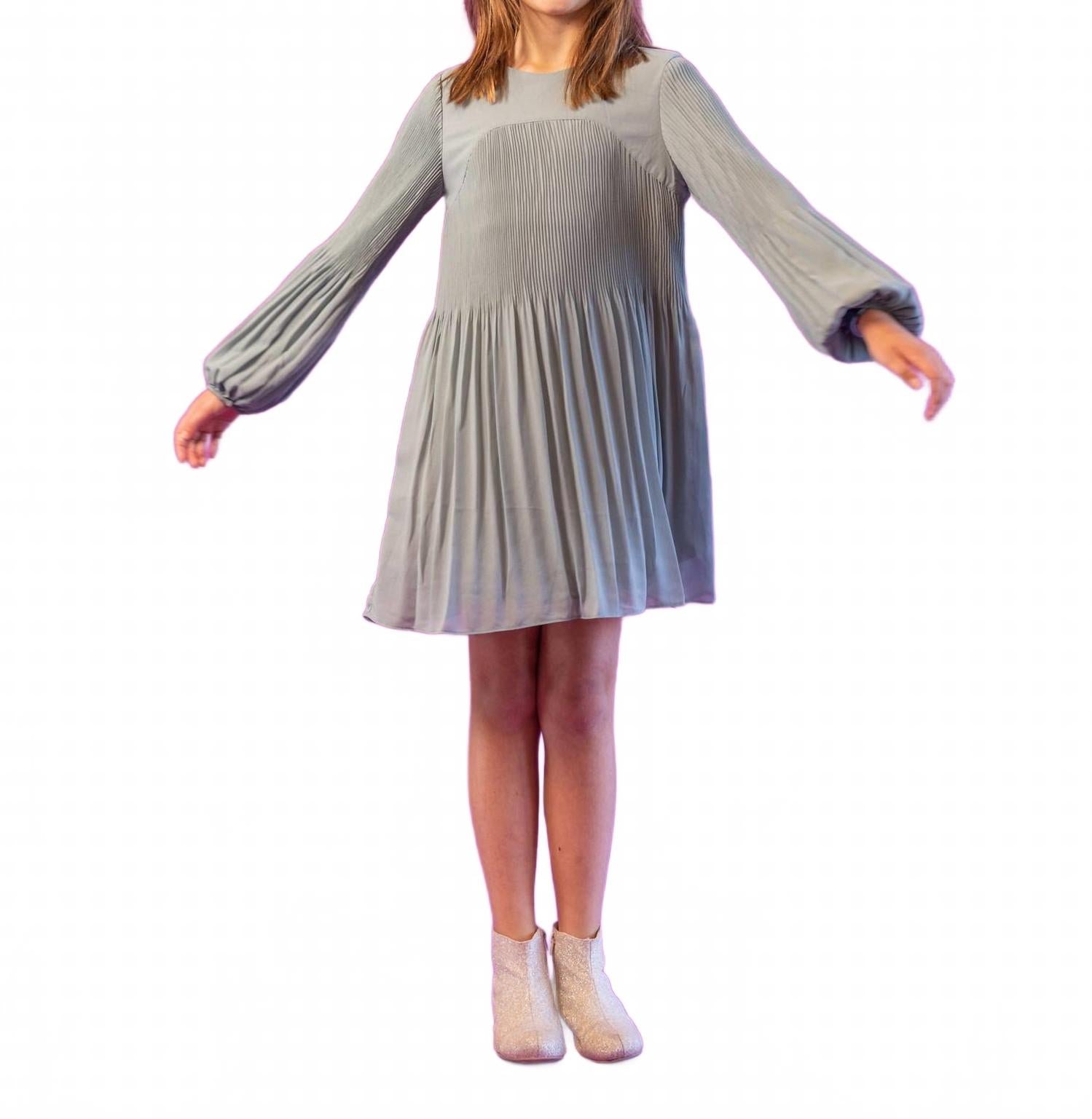 

Mayoral Детское плиссированное шифоновое платье цвета шалфея