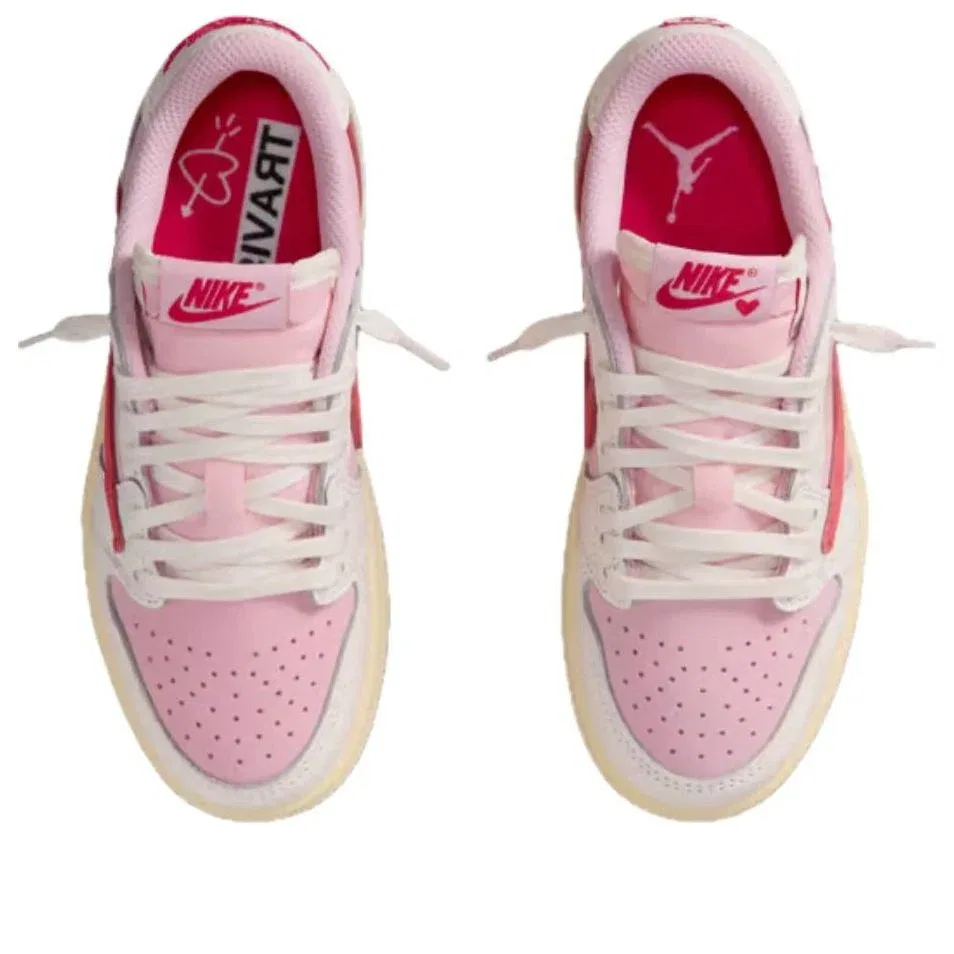 Кроссовки Air Jordan x Travis Scott 1 Retro Low OG 'Sail Tropical Pink' IQ7605-101, розовый — фото 3