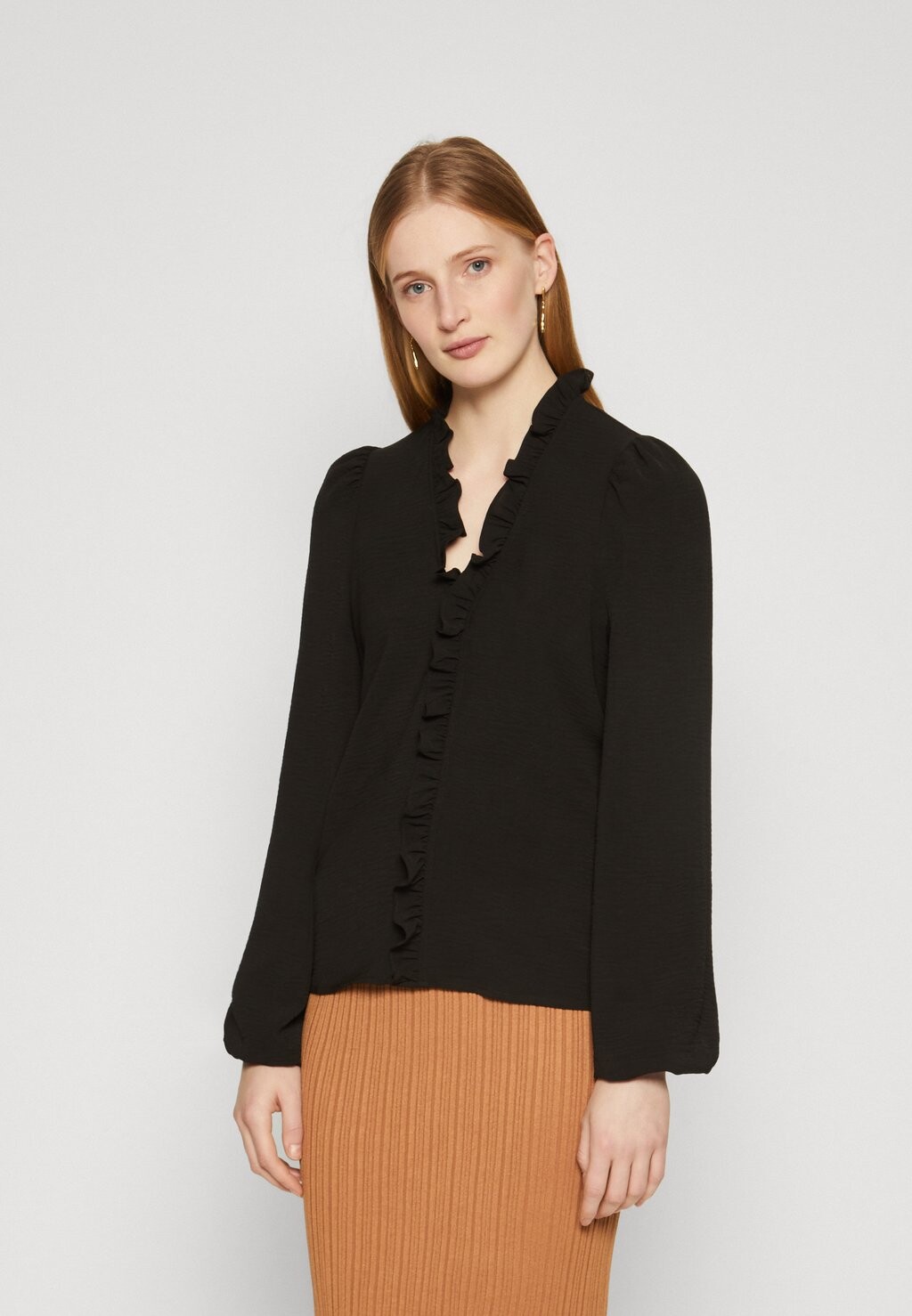 

Блузка VMALVA V NECK Vero Moda, черный
