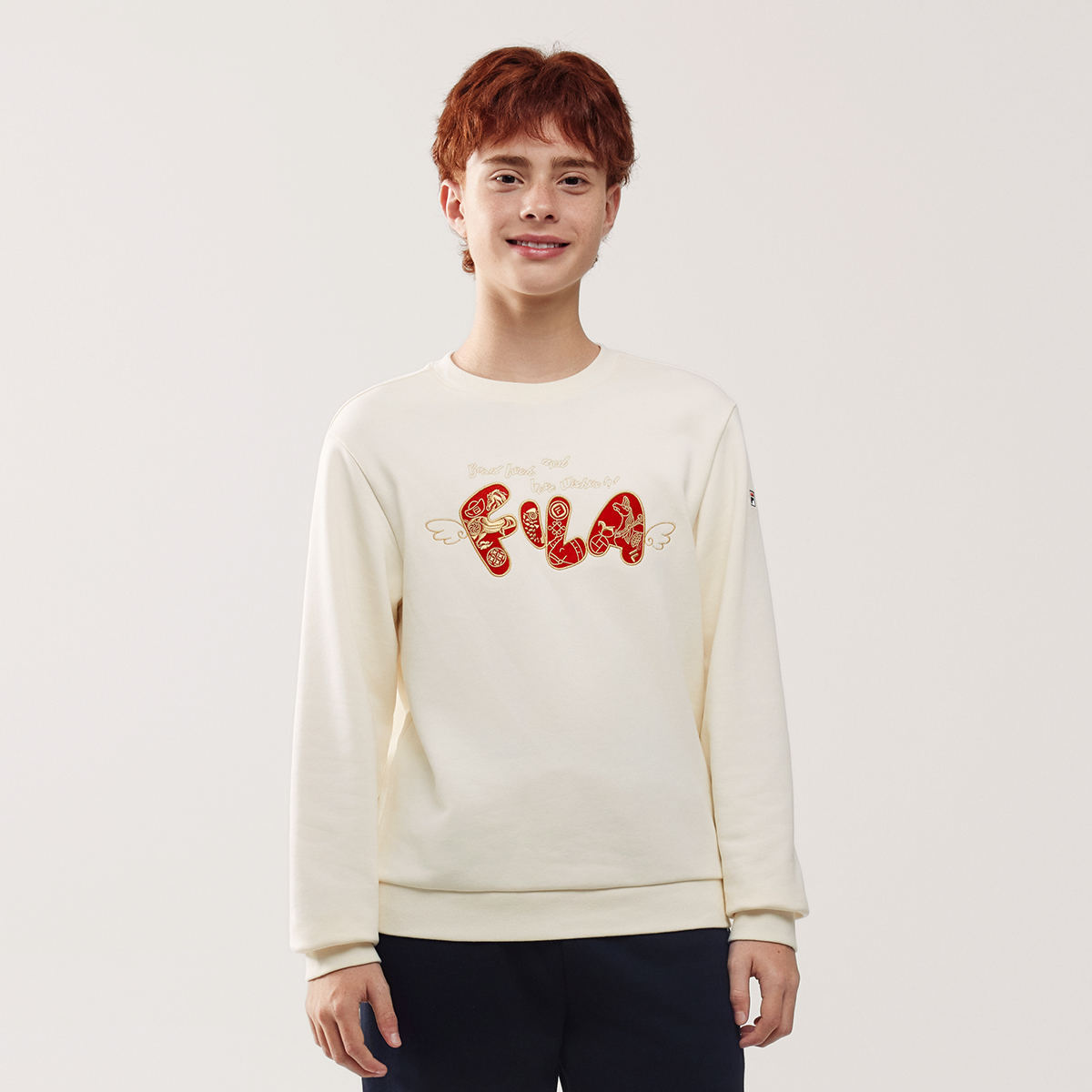 Свитшот Dopamine Dressing свободного кроя с элементом Koi Fish, Natural Skin Friendly детский FILA KIDS, красный — фото 4