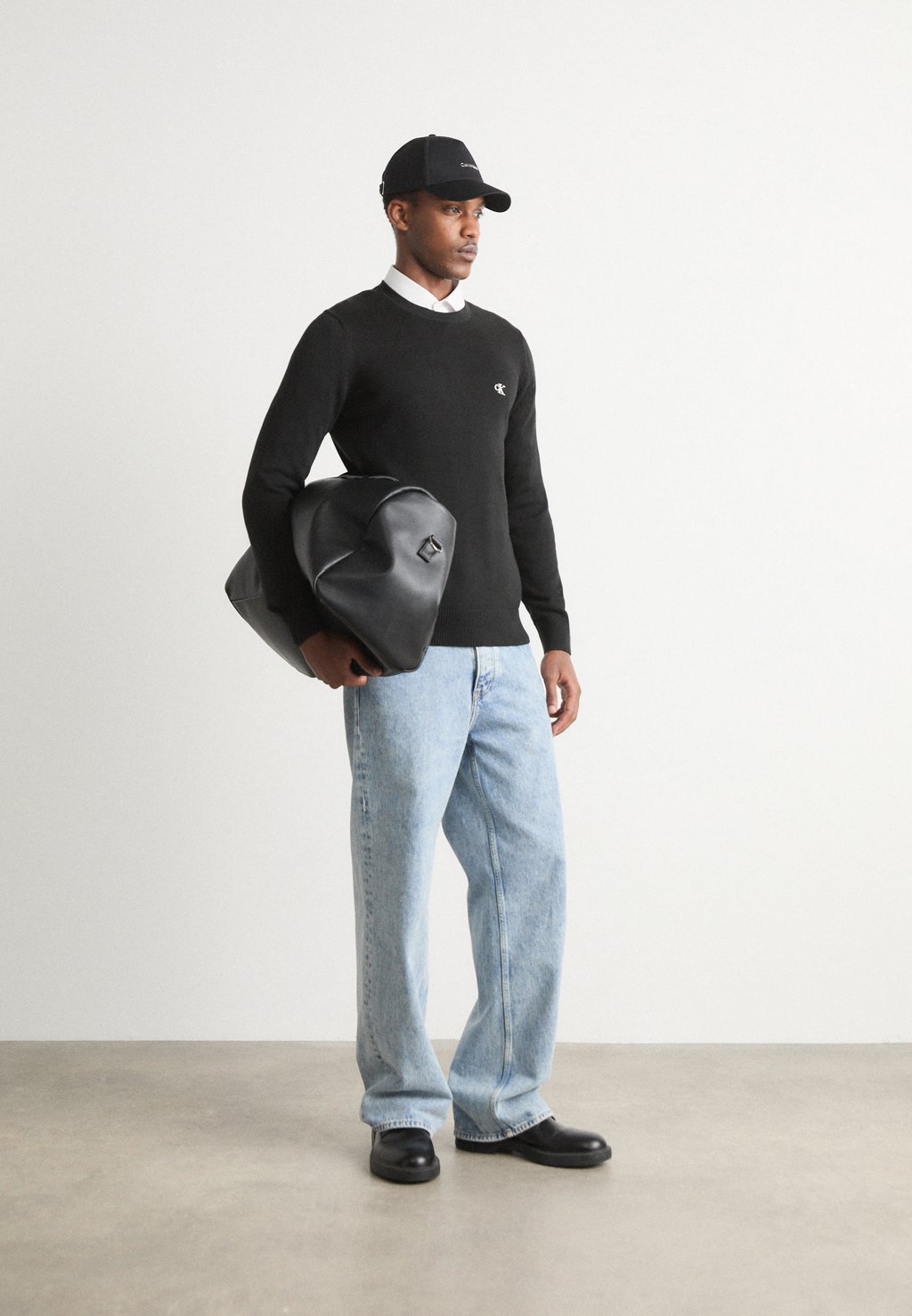 

Джемпер MODERN CREW NECK SWEATER Calvin Klein Jeans, черный