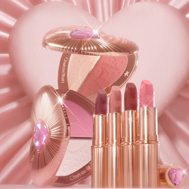 Набор косметики Heart Limited Collection Charlotte Tilbury Lipstick Loves Pink — фото 4