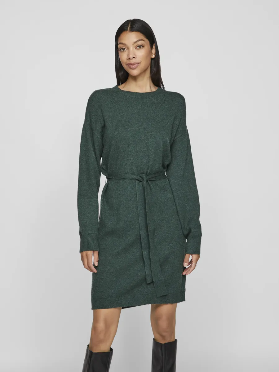 

Вязаное платье Vila "VIRIL O-NECK L/S BELT KNIT DRESS - NOOS", цвет Pineneedle Detail:Dark Melange