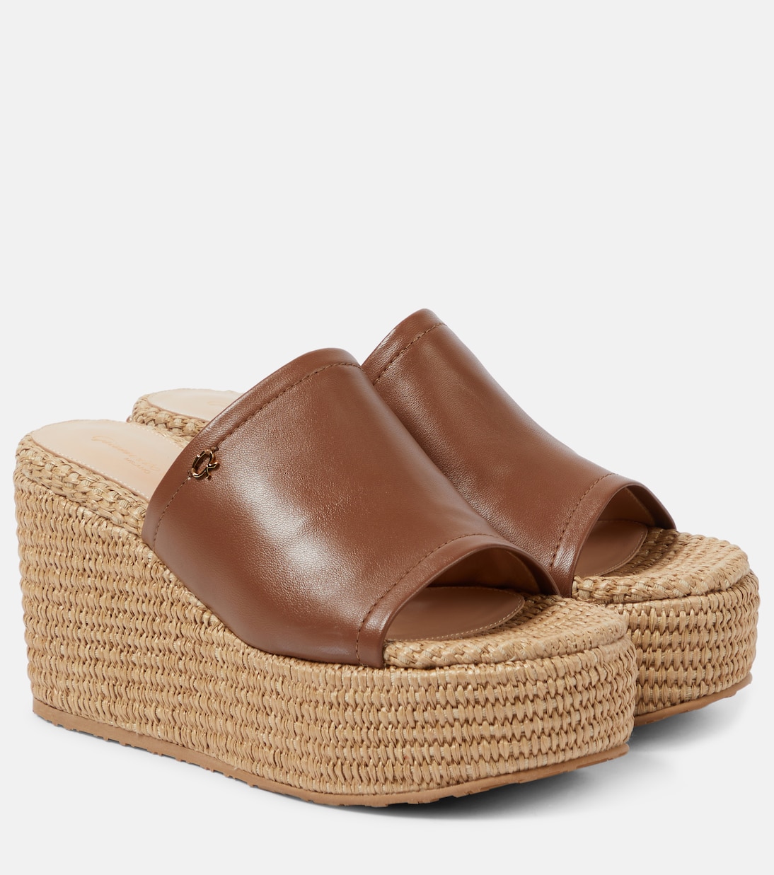 Туфли-мюли из кожи и рафии на танкетке Gianvito Rossi, Cuoio+Naturale