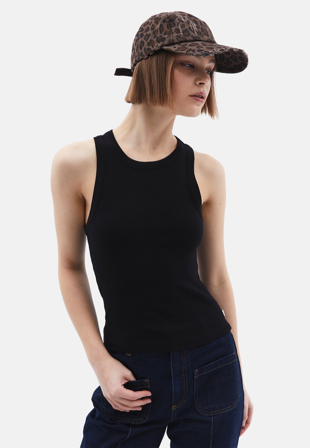 

Топ HALTER NECK OXXO, черный