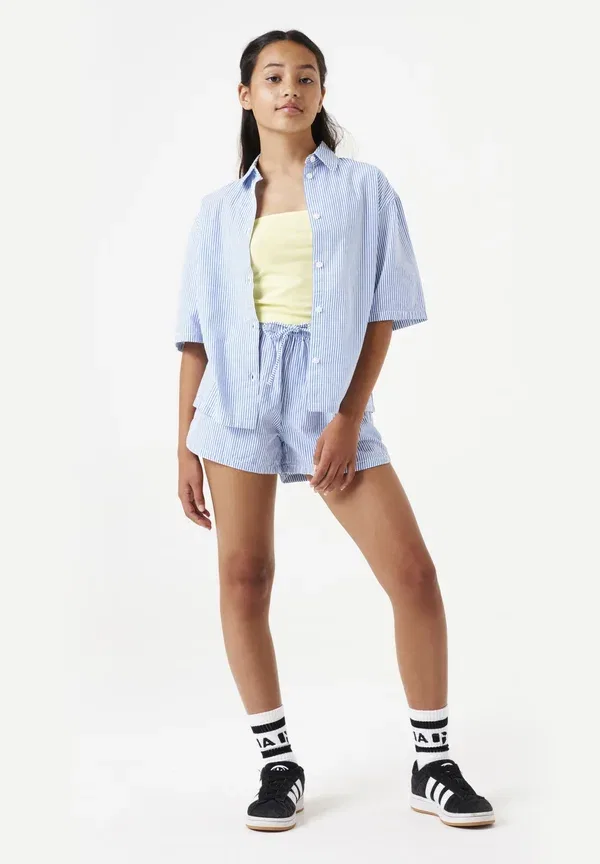 Блуза Garcia, модель Button down, цвет шамбре синий