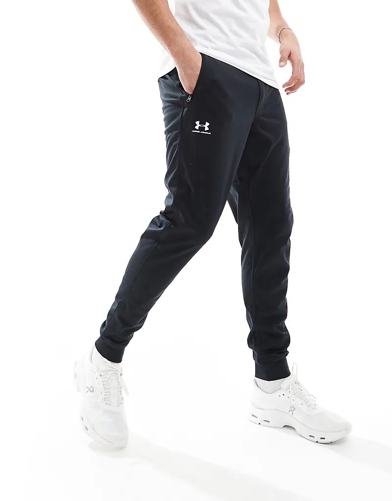 

Спортивные брюки-трико Under Armour Sportstyle черного цвета