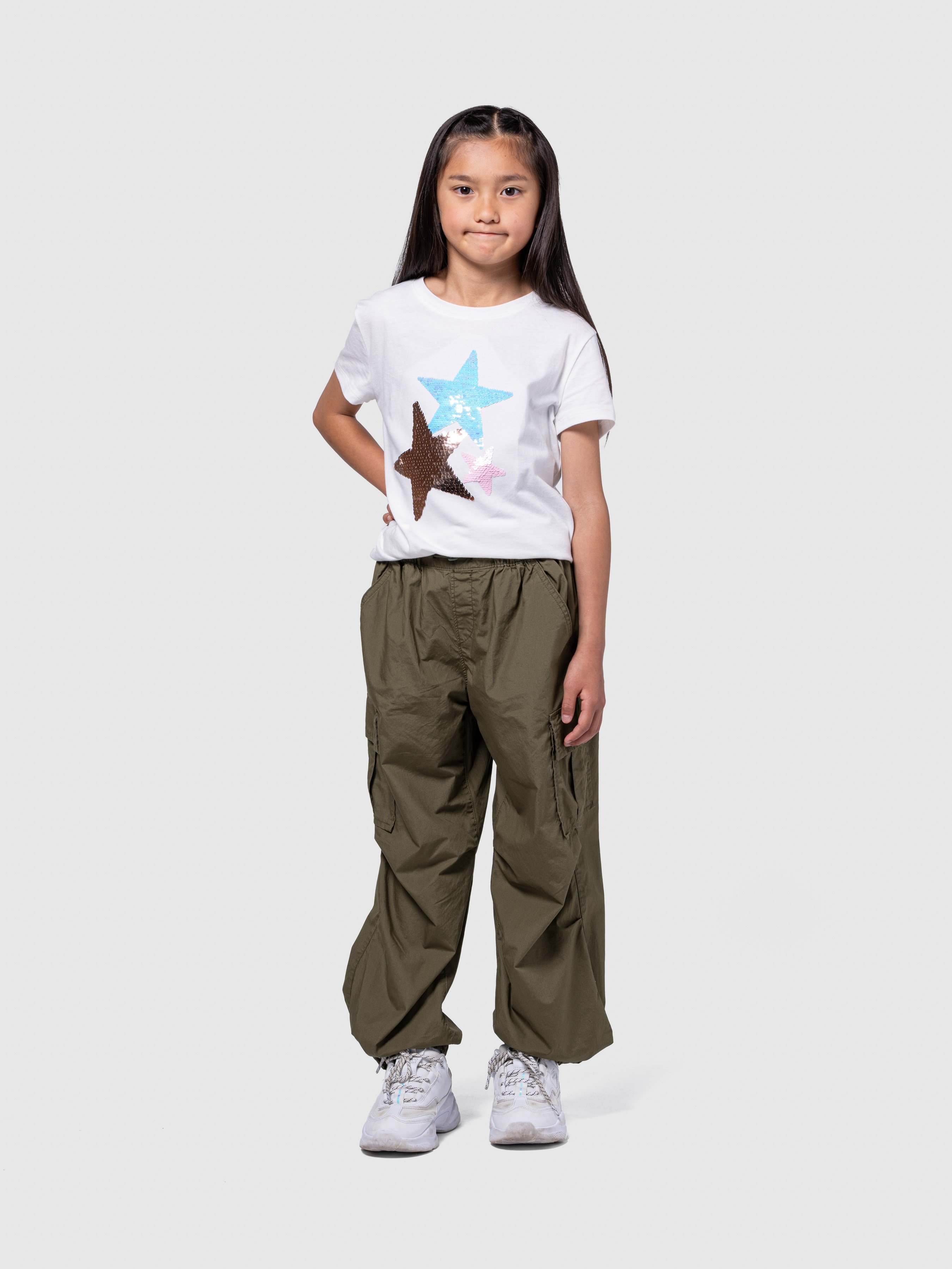(K) Легкоходные парашютные брюки Easy Cargo (детские) GAP, ARMY_JACKET_GREEN — фото 3