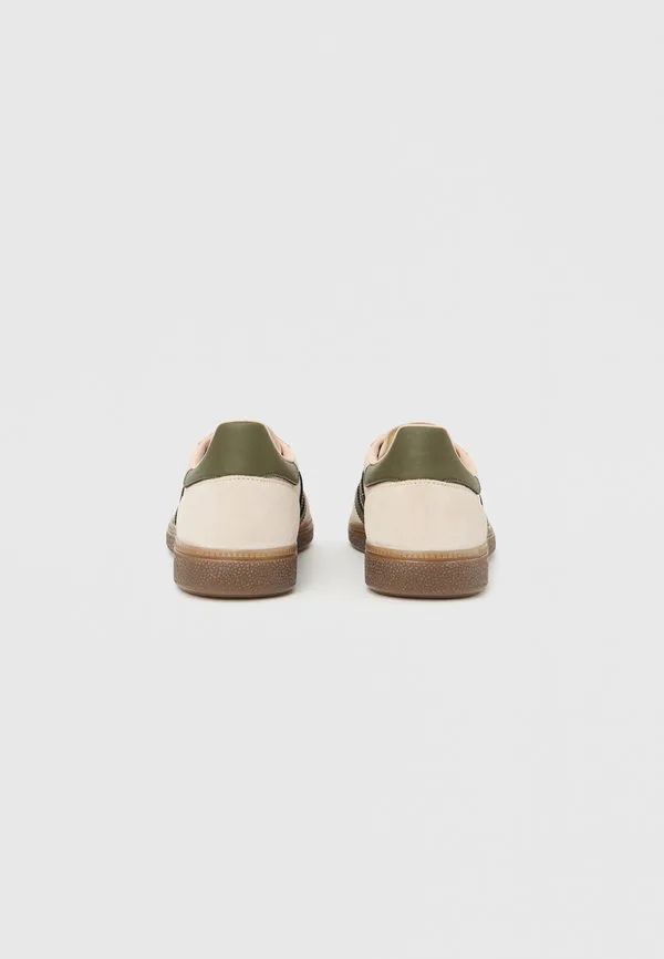 Специальные низкие кроссовки для гандбола Adidas Originals, Quartz/Olive Strata — фото 3