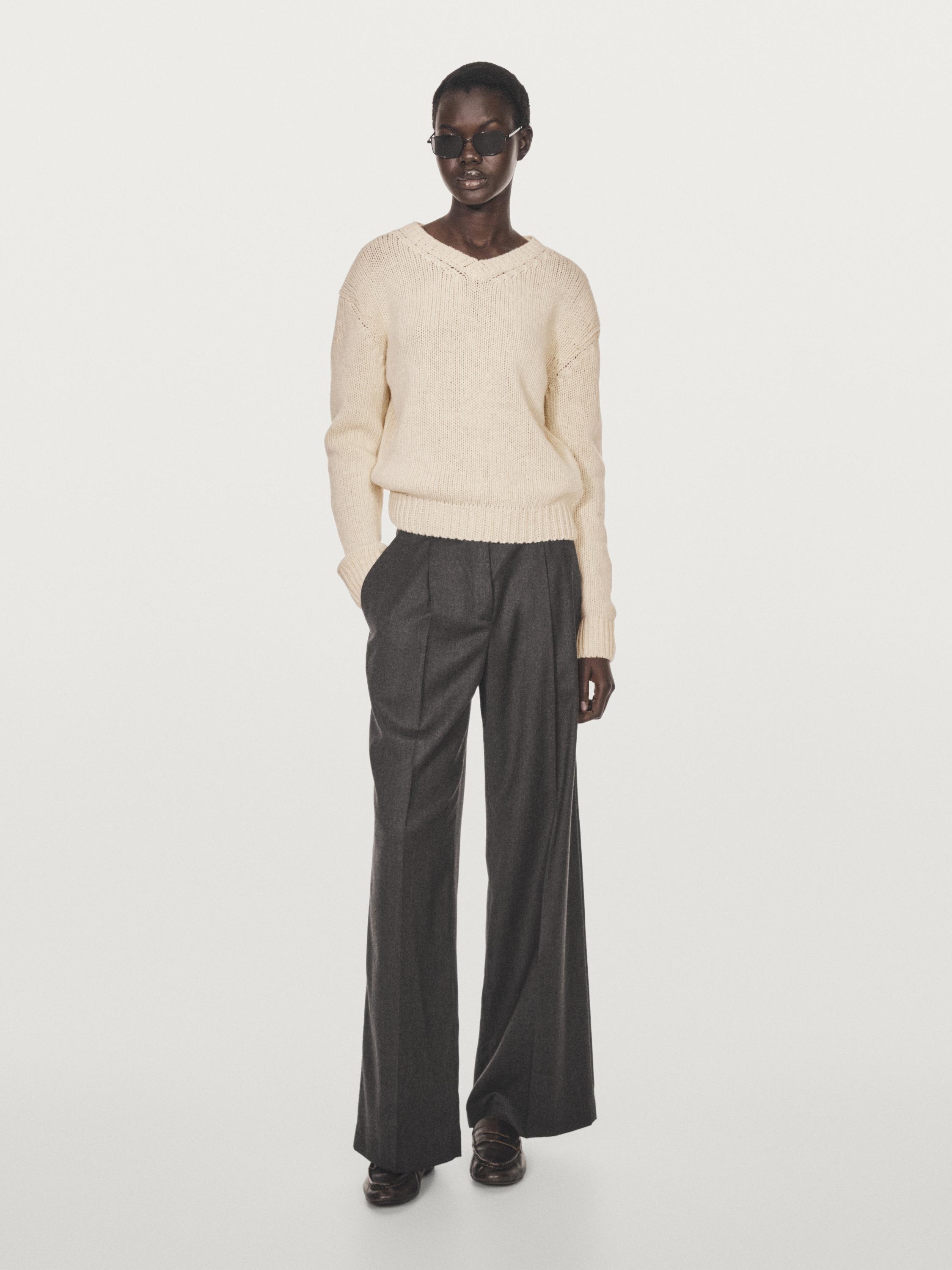 

100% шерстяной трикотажный свитер с V-образным вырезом Massimo Dutti, кремовый