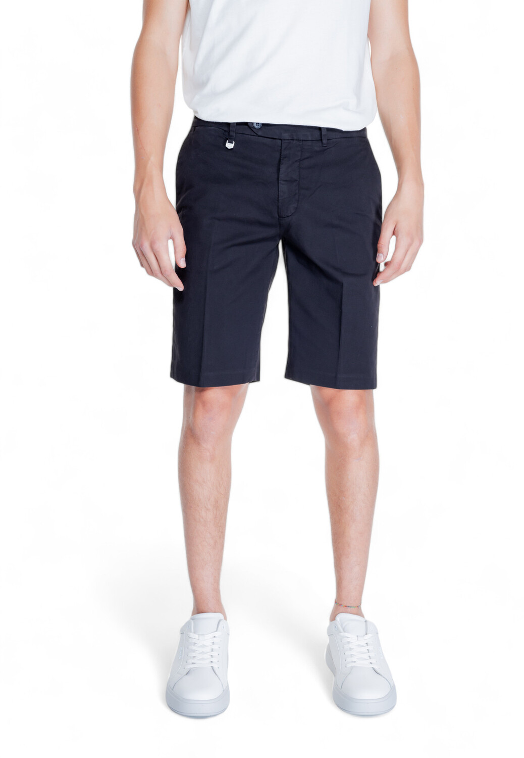 

Шорты Antony Morato однотонные, черный