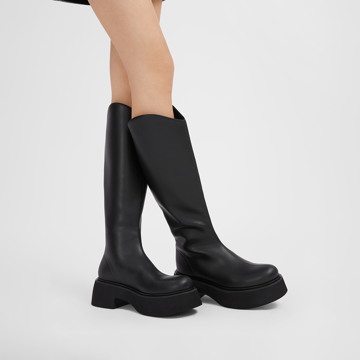 CHARLES&KEITH Чёрные женские ботинки Small CK до колена на каблуке 6,5 см, цвет Black — фото 4