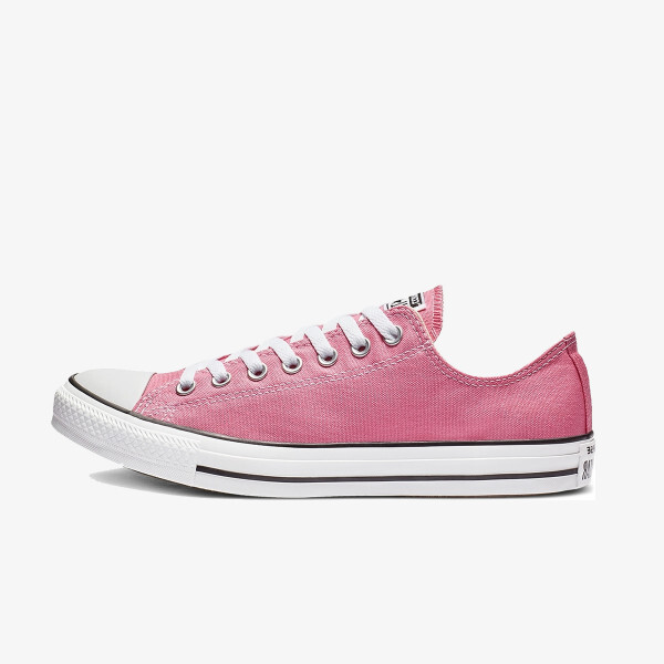 

Кроссовки выбрасывают Тейлора в роли основного сотрудника Converse