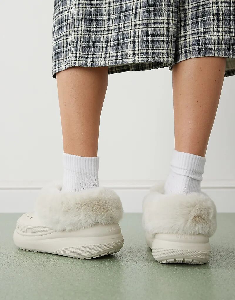 Унисекс furever crush сабо с меховой подкладкой из пемзы Crocs — фото 3