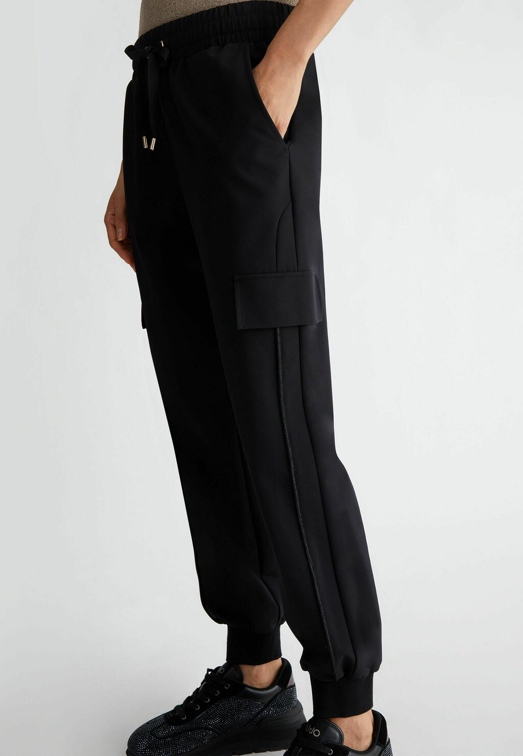 

Брюки в стиле милитари STRETCH JOGGING LIU JO, черный