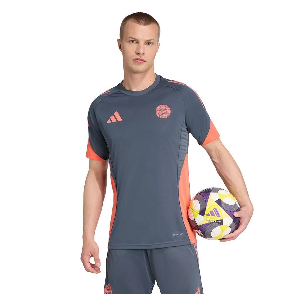 

Футболка с коротким рукавом adidas FC Bayern Tiro 25/26 Competition training, серый