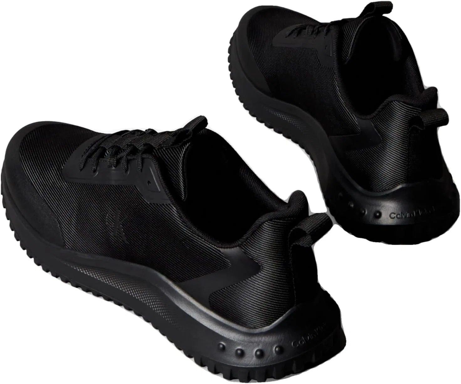 Мужские низкие кроссовки Calvin Klein Eva Runner на шнуровке Mat Mix Ym0ym01442, Black Triple Black — фото 4