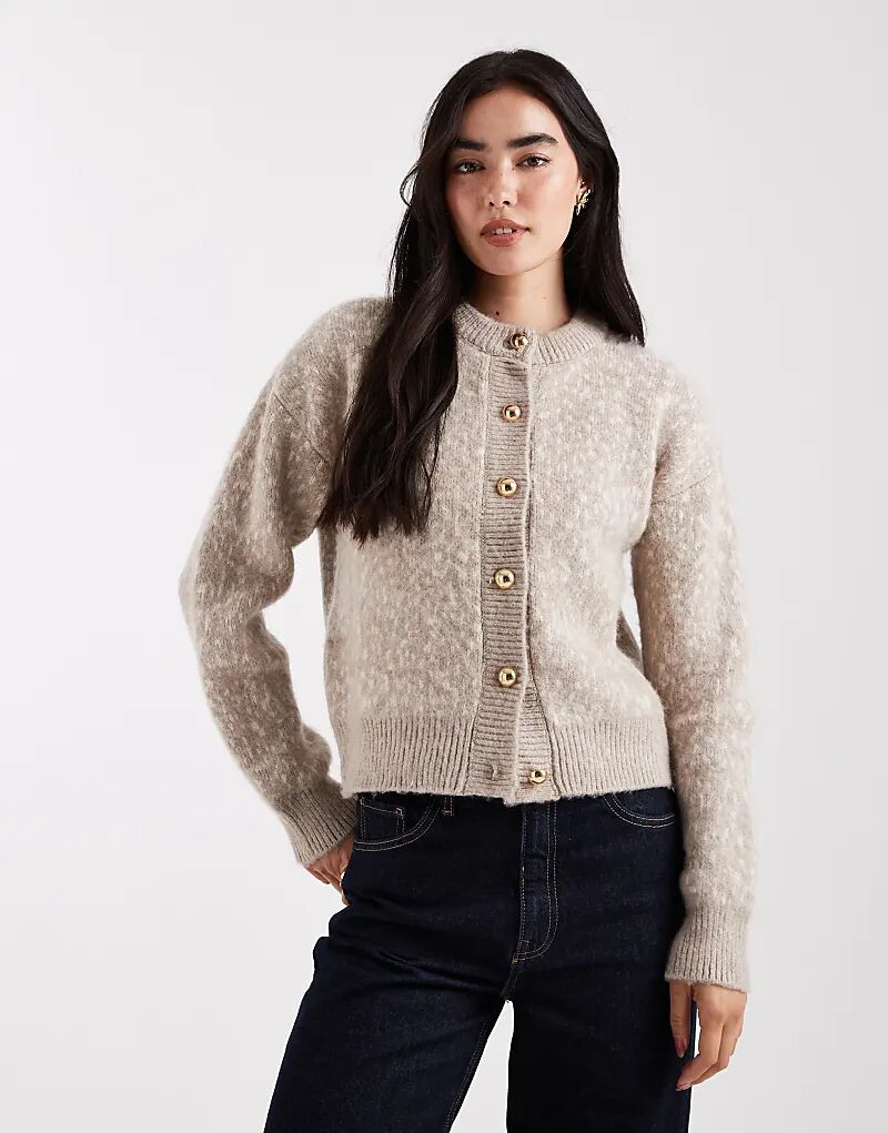 

Вязаный кардиган ASOS DESIGN с золотыми пуговицами и принтом «Бэмби»