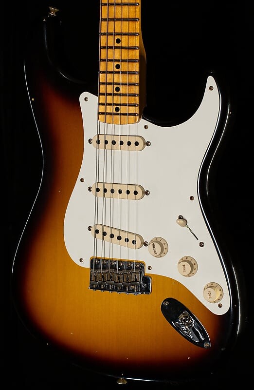 

Электрогитара Fender Custom Shop Willcutt True '57 Stratocaster Journeyman Relic 2-Tone Sunburst 65 C