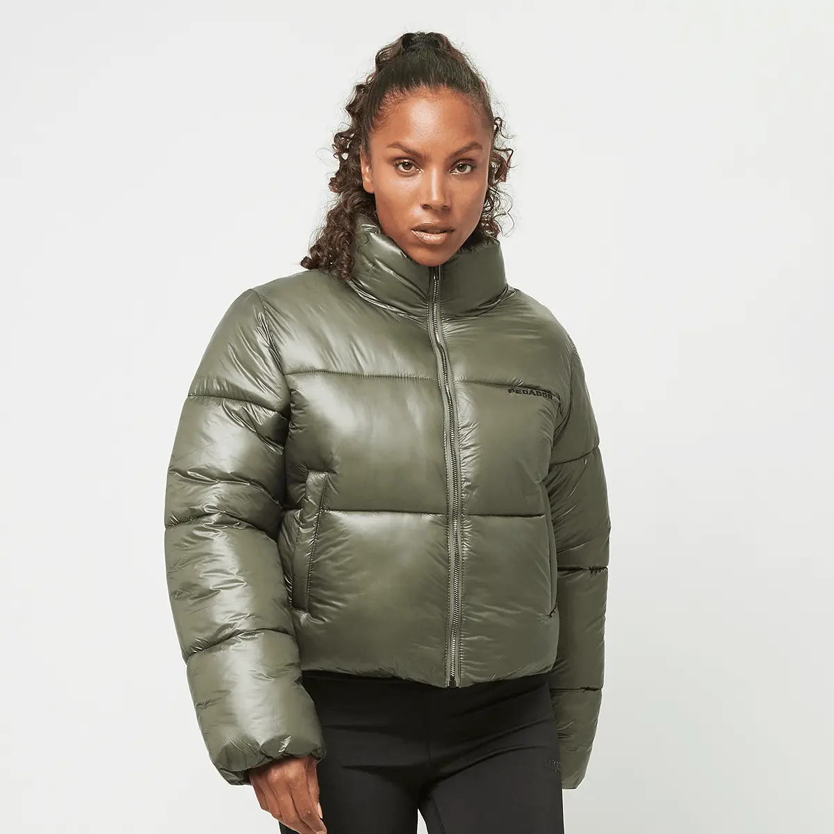 

Куртка Pegador Georgia Light Glossy Puffer Jacket, зеленый