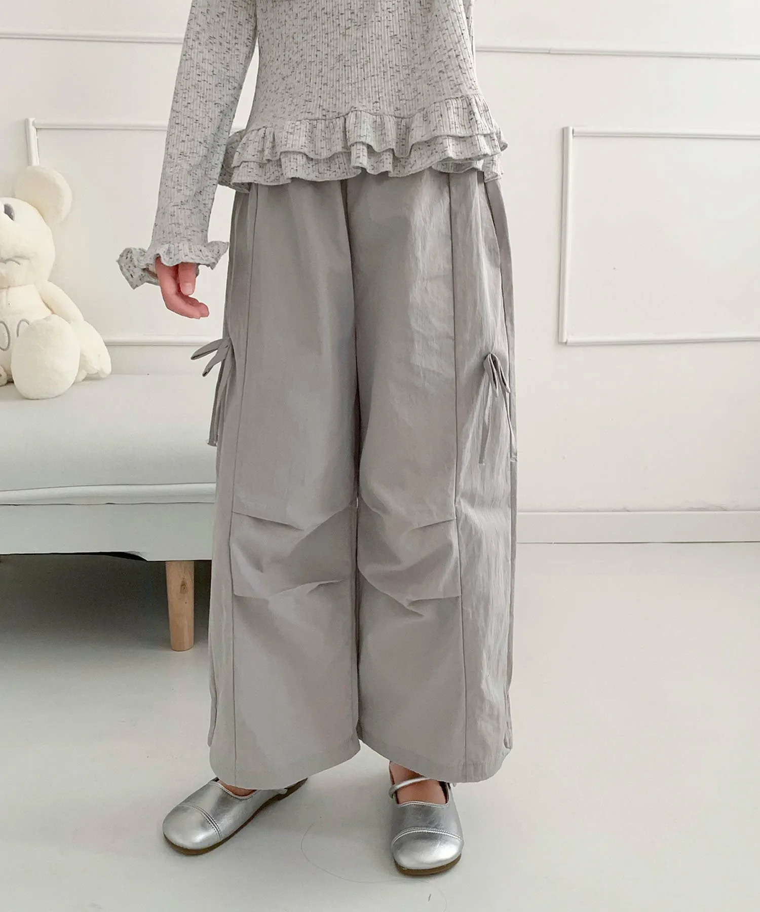 Детские широкие штаны с боковыми лентами Aimoha Kids, gray — фото 4